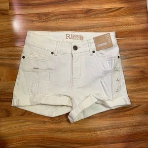 White distress shorts